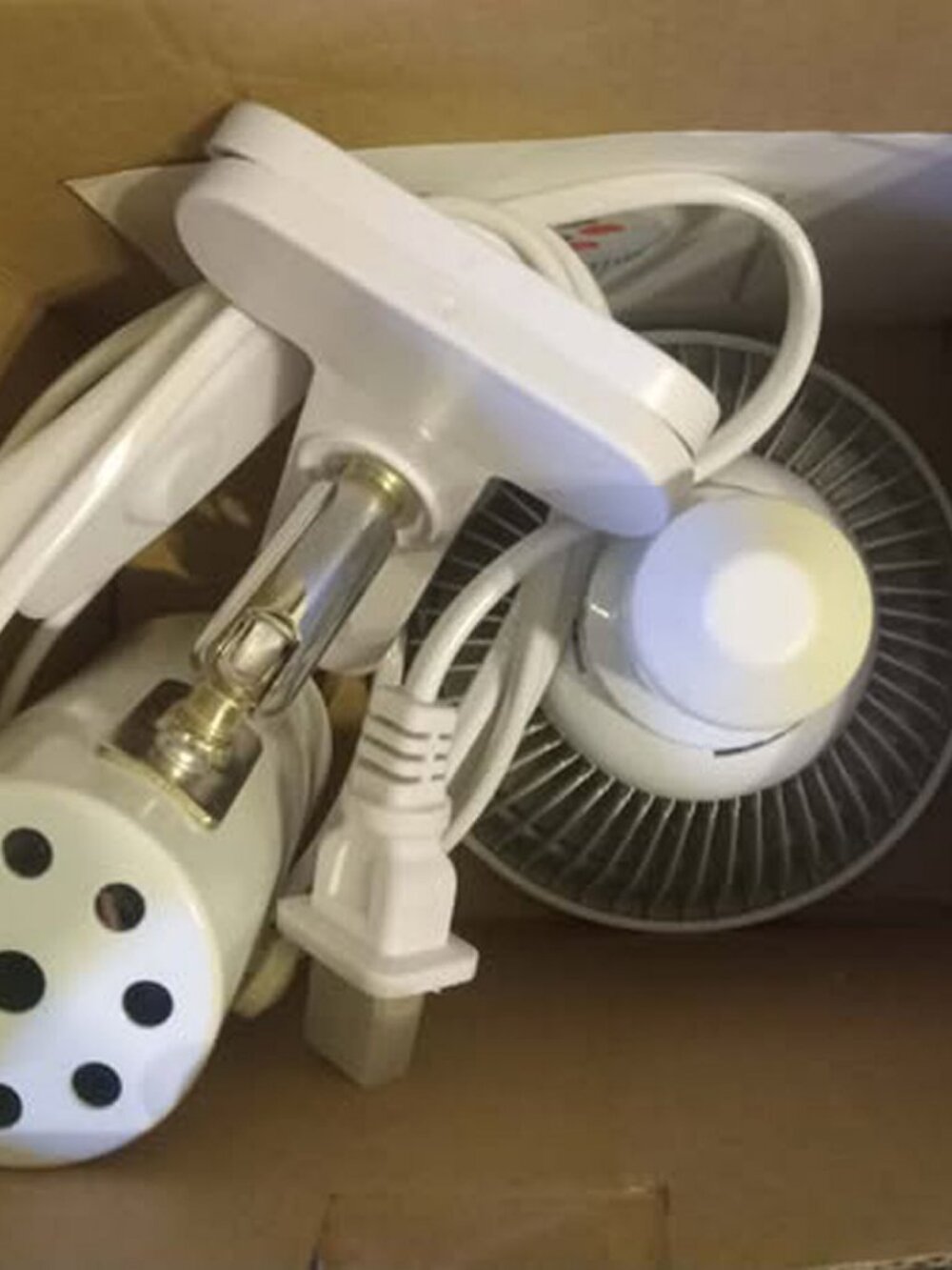 Red light heat therapy, LED light, clip-on fixture, screw bulb in, 6 ft cord